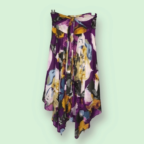 Neiman Marcus Dresses & Skirts - Neiman Marcus abstract floral 100% cotton handkerchief midi fairy skirt size S/M